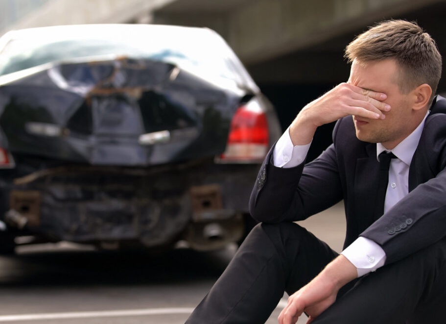 Как возместить ущерб, нанесенный автомобилю на мойке